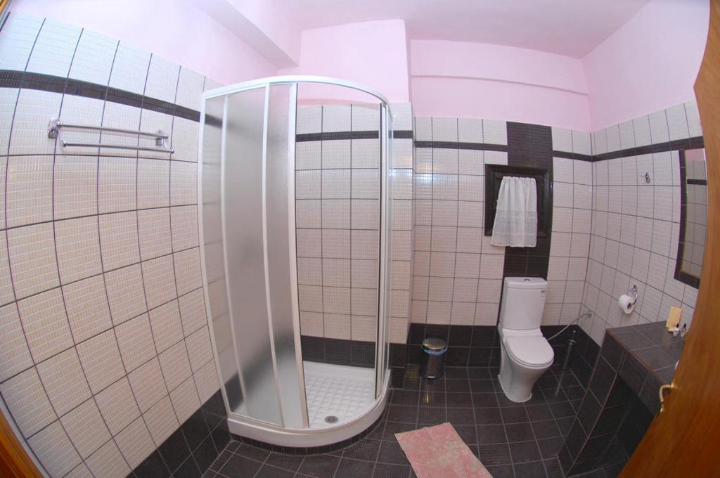 Lefteris Otel Alatopetra Oda fotoğraf